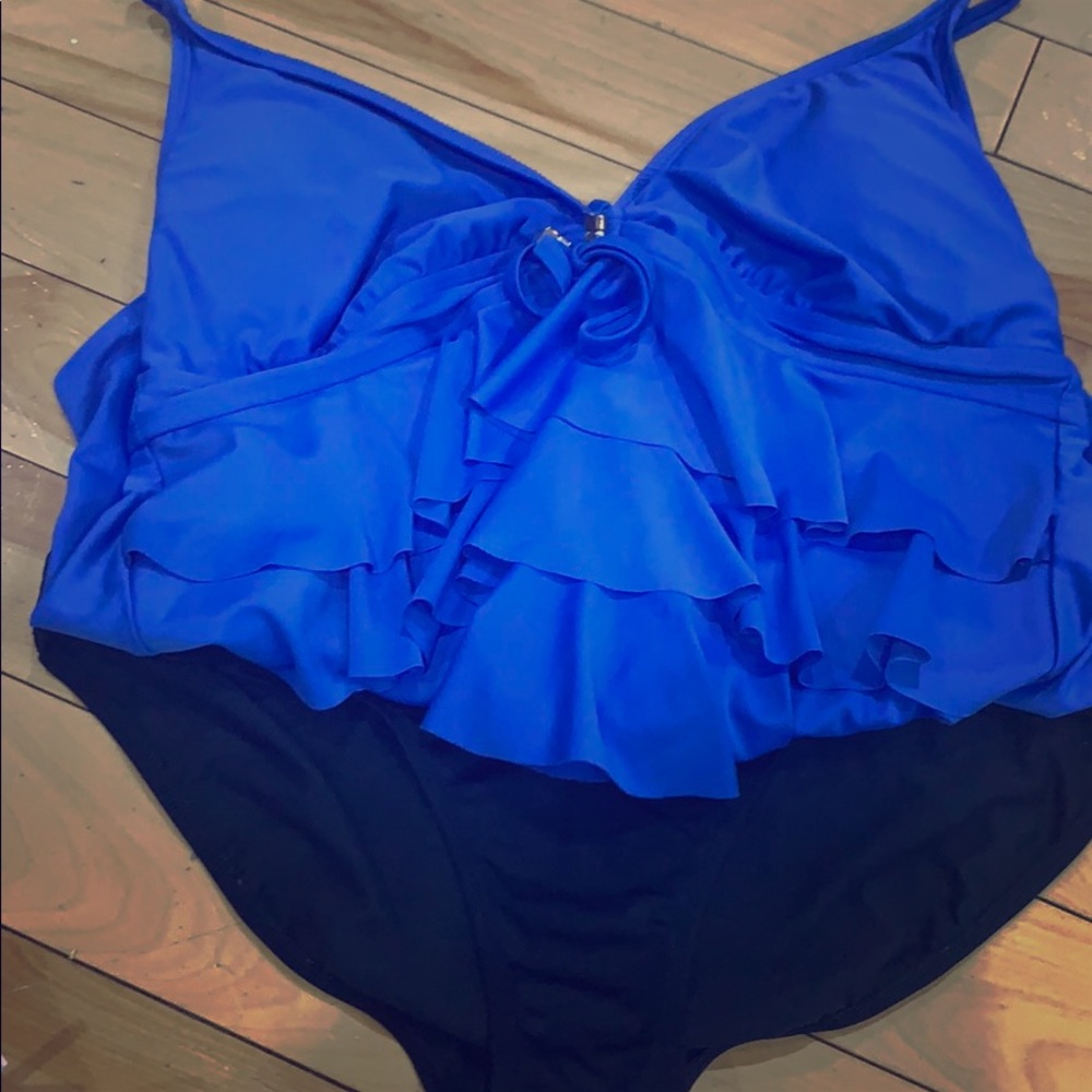 Bathing suite top and bottom